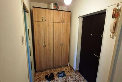 Apartament cu 2 camere decomandat în Pantelimon