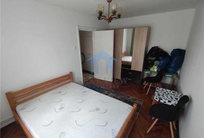 Apartament cu 2 camere semidecomandat, mobilat în Gheorgheni