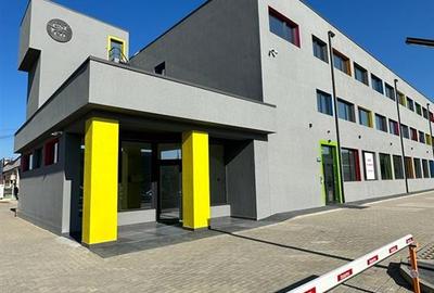Spațiu industrial, de 1,590 mp, în Iris