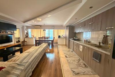 Apartament cu 3 camere decomandat în Babadag