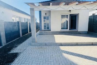 Casă cu 3 camere cu Teren 350 Mp în Central
