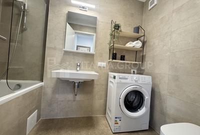 Apartament cu 2 camere semidecomandat, mobilat în Tractorul - 7
