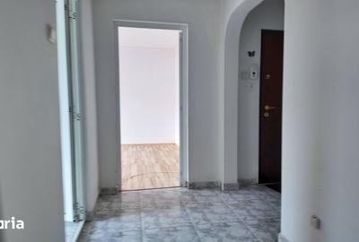 Apartament cu 2 camere decomandat în Central - 4