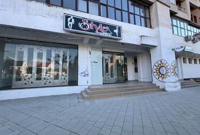 Spațiu comercial, de 150 mp, în Central