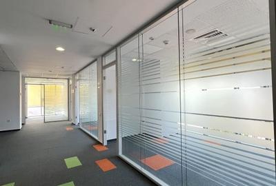 Spațiu comercial, de 350 mp, în Central - 2