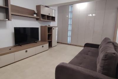 Apartament cu 2 camere decomandat în Apărătorii Patriei - 4