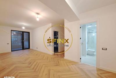 Spațiu comercial, de 70 mp, în Central - 4