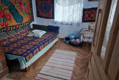 Casă cu 3 camere cu Teren 2185 Mp în Stoicănești - 2