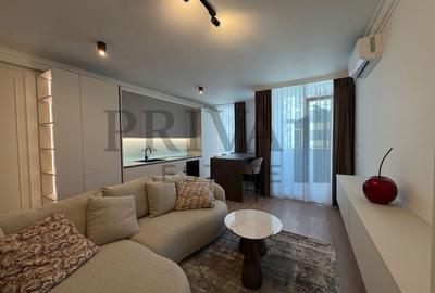 Apartament cu 3 camere decomandat, mobilat în Aradului