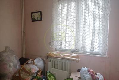 Apartament cu 2 camere nedecomandat în Florilor - 12