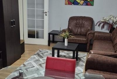 Apartament cu 3 camere decomandat, mobilat în Rahova