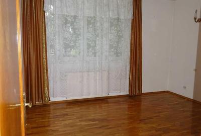 Casă cu 7 camere în Sălaj - 2
