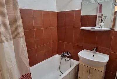 Garsonieră decomandată în Brâncoveanu