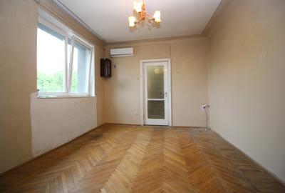 Garsonieră semidecomandată în Titan - 2