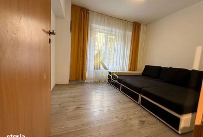 Apartament cu 3 camere în Unirii