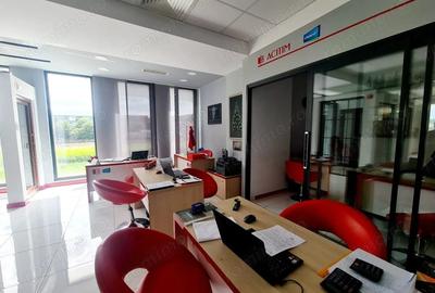 Spațiu comercial, de 200 mp, în Ultracentral - 2