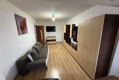 Apartament cu 2 camere decomandat în Dâmbovița