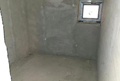 Casă cu Teren 640 Mp în Târgșoru Vechi