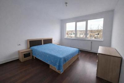 Apartament cu 3 camere semidecomandat în Micro 16 - 5