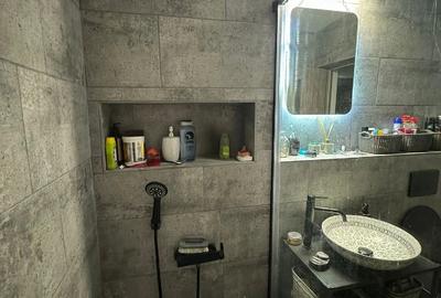 Apartament cu 3 camere decomandat în 13 Septembrie - 1
