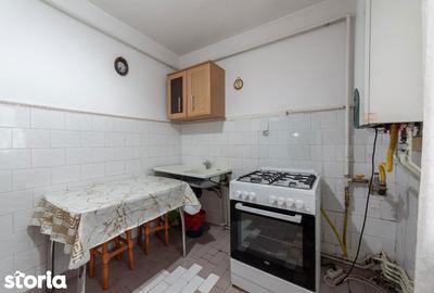 Apartament cu 3 camere decomandat în Central - 13