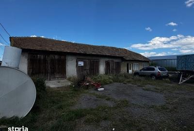 Casă cu 4 camere cu Teren 200 Mp în Stejaru - 5
