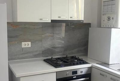 Apartament cu 2 camere decomandat în Politehnica