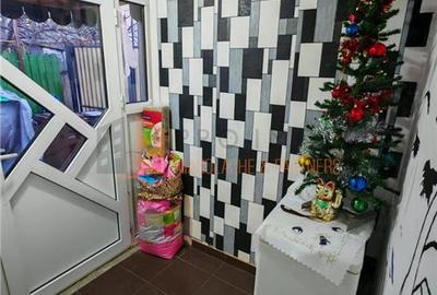 Casă individuală cu 4 camere cu Canalizare în Micro 5 - 6