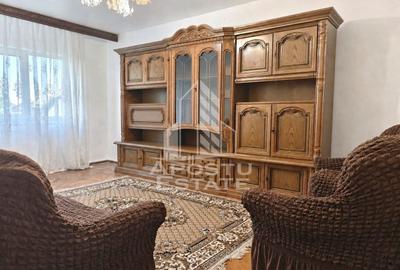 Apartament cu 3 camere decomandat, mobilat în Girocului
