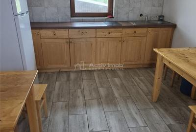 Casă cu 4 camere în Cristian - 2