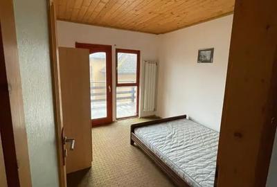 Casă cu 4 camere cu Teren 427 Mp în Est - 2