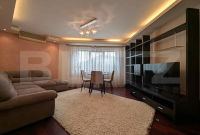 Apartament cu 3 camere semidecomandat, mobilat în Dacia