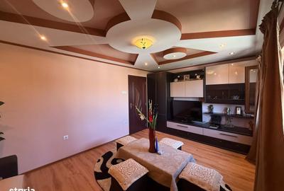 Apartament cu 2 camere decomandat în Liliacului