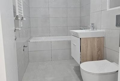 Apartament cu 2 camere semidecomandat în Păcii