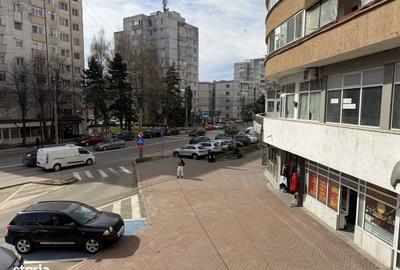 Spațiu comercial, de 70 mp, în George Enescu - 4