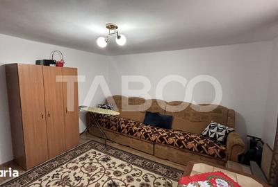 Casă cu 3 camere cu Canalizare în Șura Mare - 6