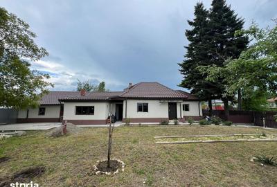 Casă cu 6 camere cu Teren 4971 Mp în Urechești - 2