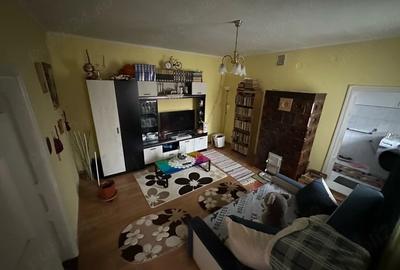 Casă cu 3 camere cu Teren 5160 Mp în Siculeni