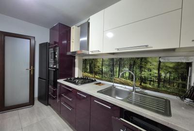Apartament cu 3 camere decomandat în Casa de Cultură - 9