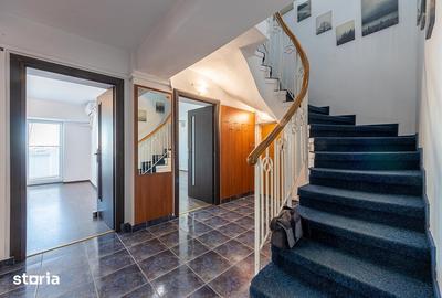 Apartament cu 5 camere în Decebal - 3