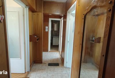 Apartament cu 3 camere decomandat în 14 Mai - 4
