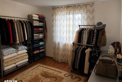Casă cu 4 camere cu Teren 255 Mp în Central