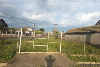 Teren de 270 mp, în Corbu