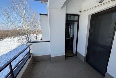Apartament cu 2 camere decomandat în Sisești - 2