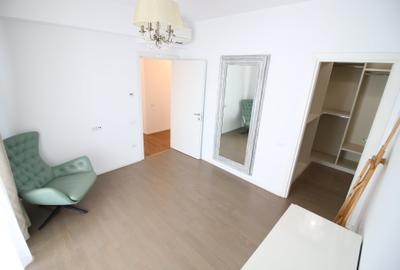 Apartament cu 4 camere decomandat în Băneasa - 9
