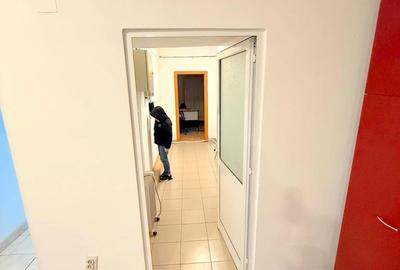 Spațiu comercial, de 120 mp, în Ultracentral - 2