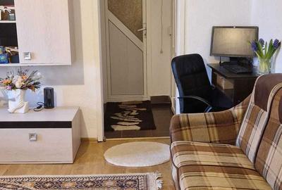 Apartament cu 2 camere semidecomandat în Central - 2