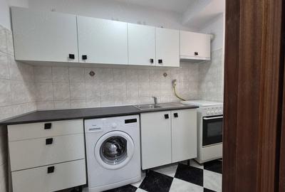 Apartament cu 2 camere semidecomandat în Sala Palatului