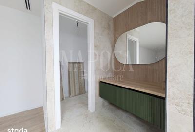 Casă cu 4 camere cu Teren 400 Mp în Central - 1