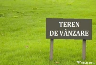 Teren în Luna